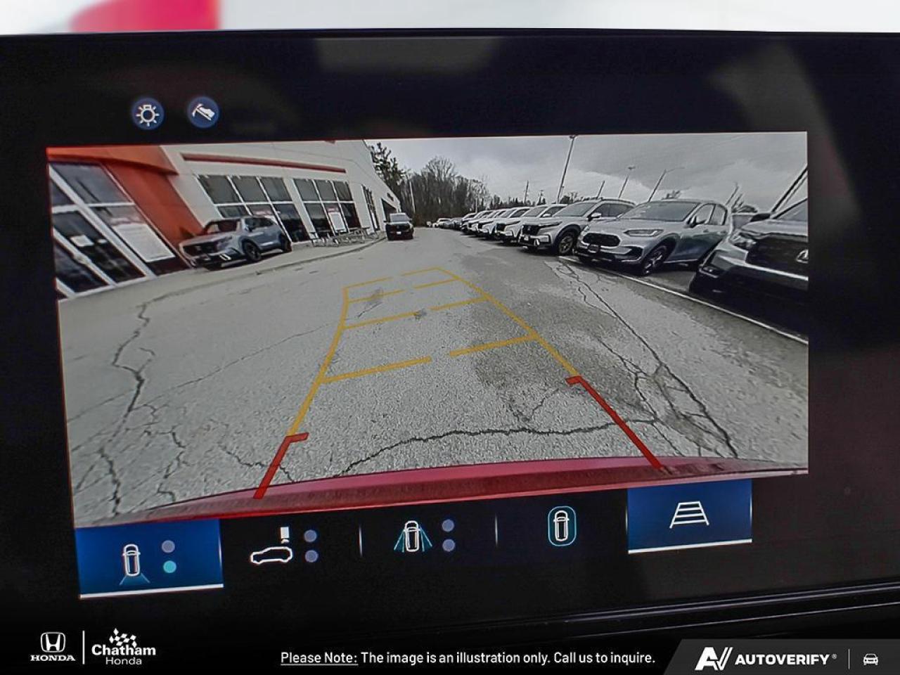 2025 Honda Prologue Touring- only 2073 kms!  455kms range on a full ch Photo