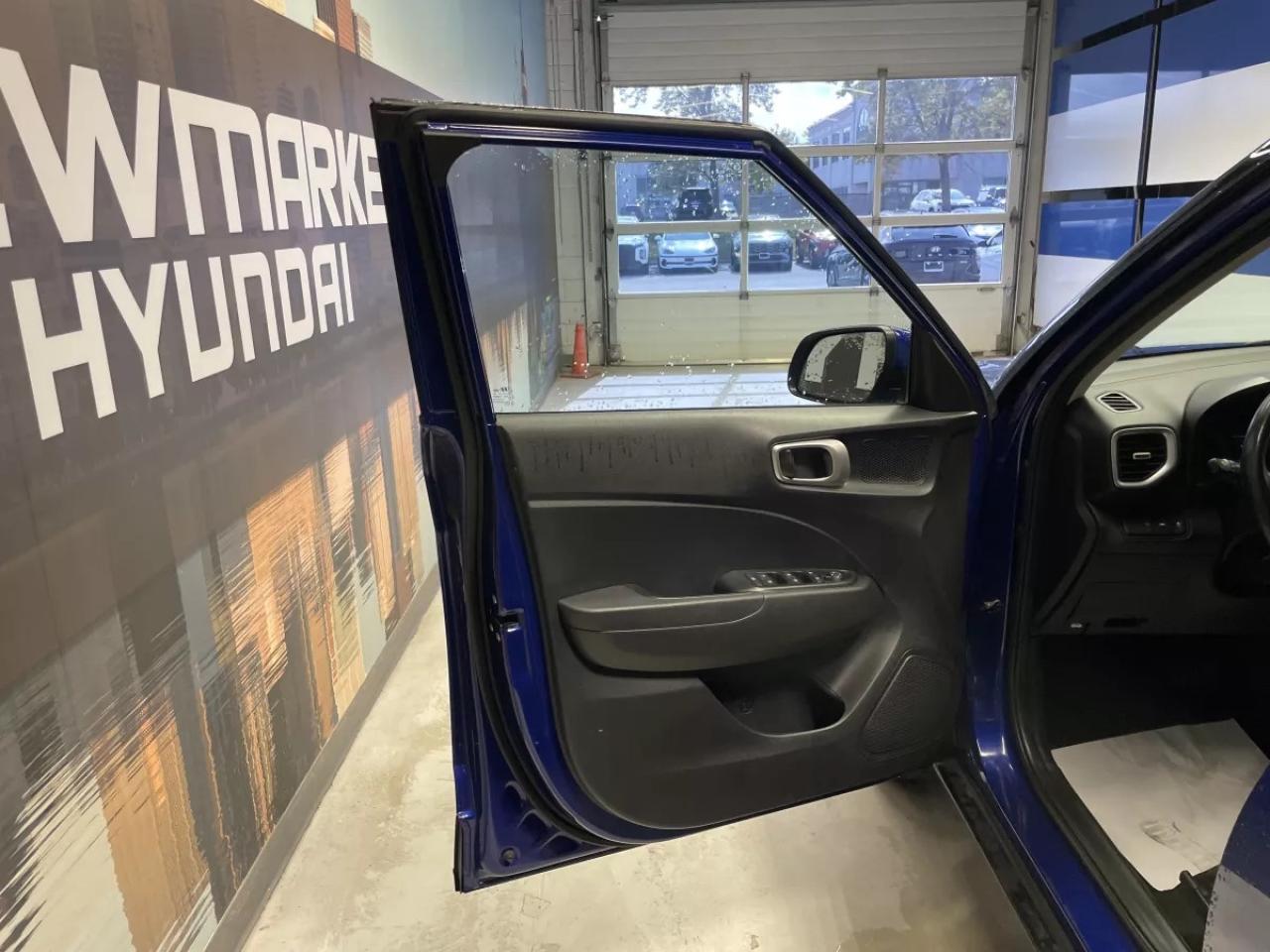 2022 Hyundai Venue PREFERRED Photo