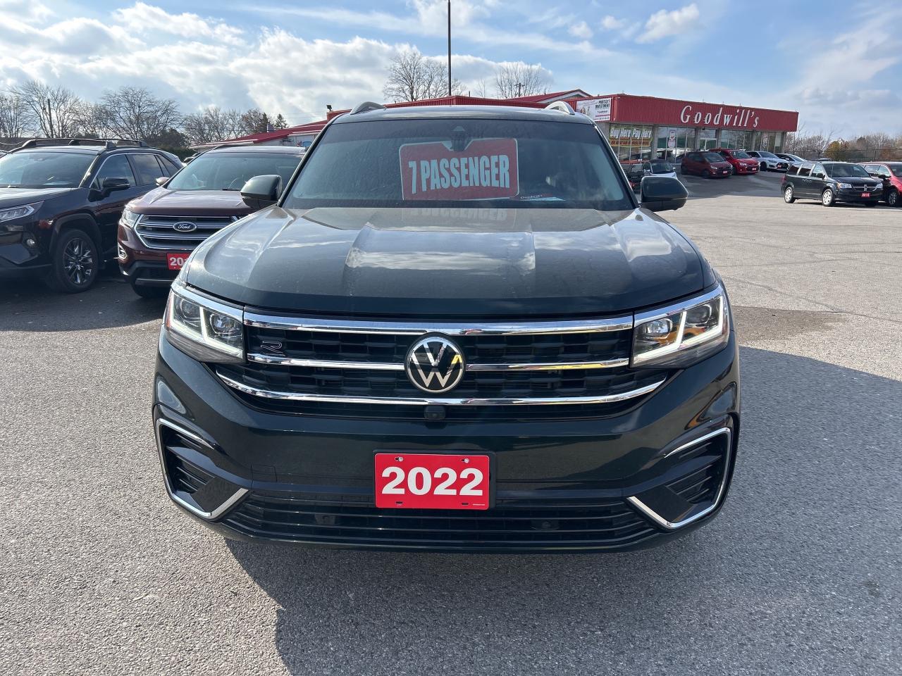 2022 Volkswagen Atlas EXECLINE, R LINE, 7 PASS, REMOTE START, LEATHER! Photo2
