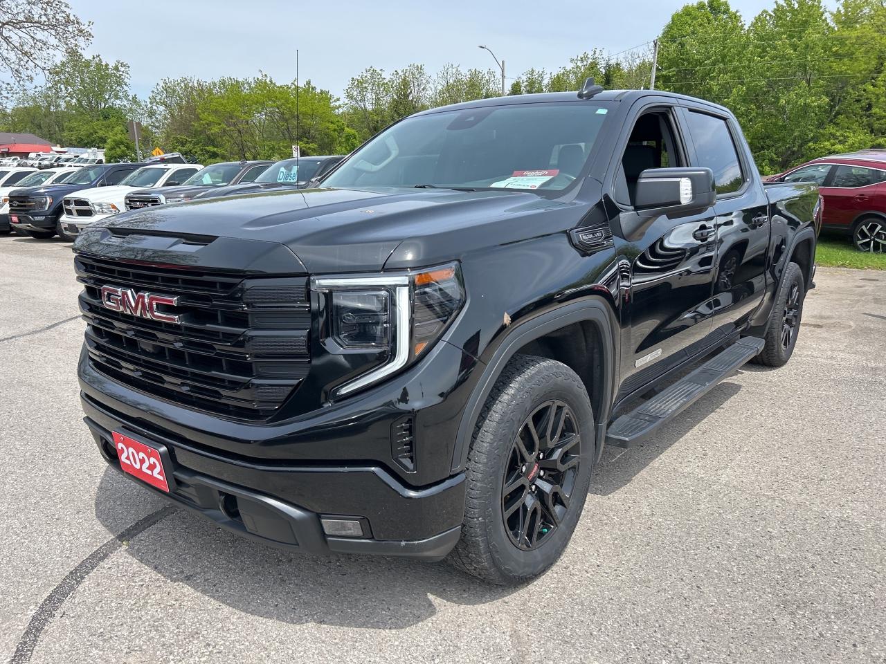 2022 GMC Sierra 1500 ELEVATION, LEATHER, CLEAN CARFAX, REMOTE START! Photo