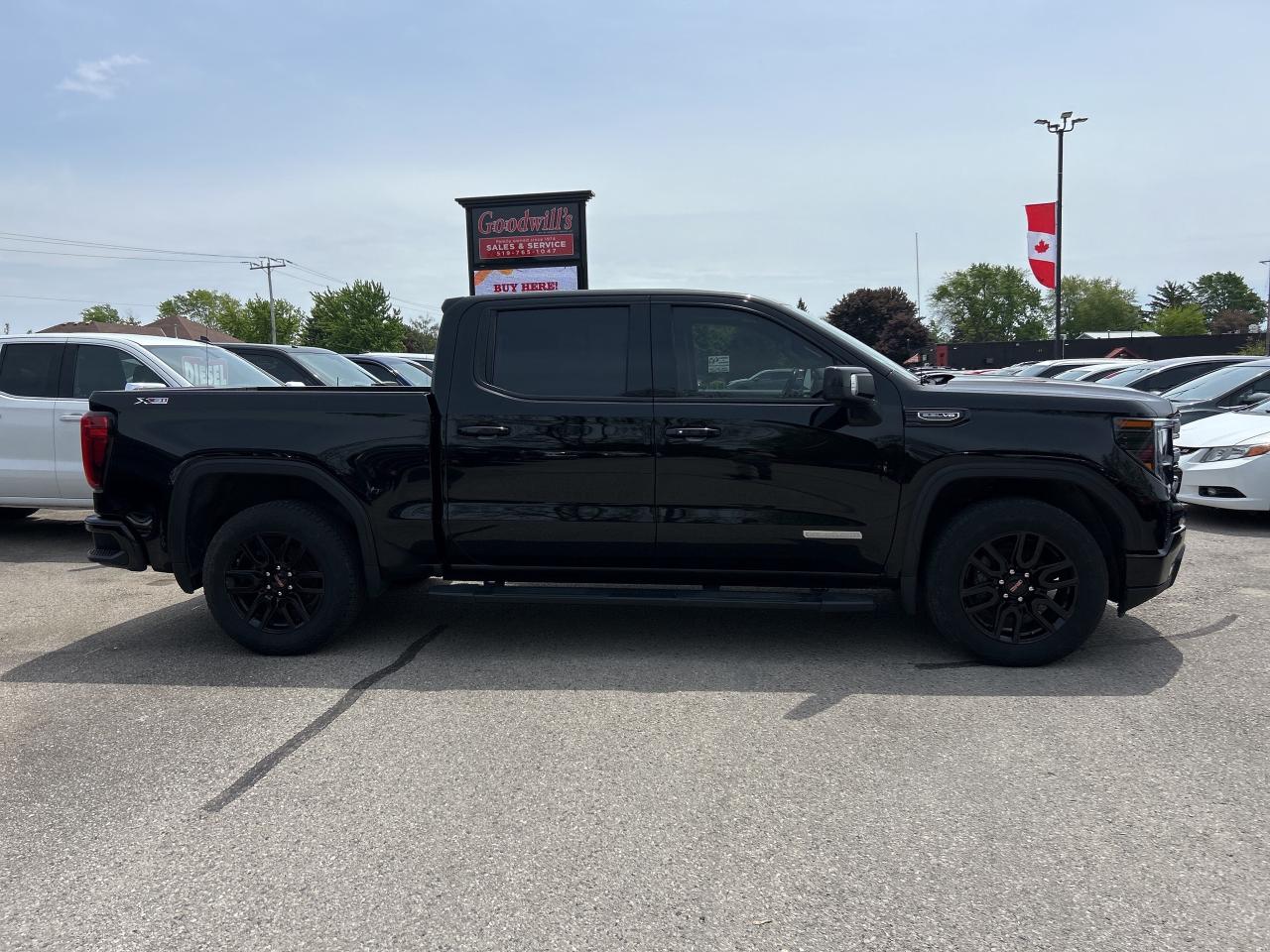 2022 GMC Sierra 1500 ELEVATION, LEATHER, CLEAN CARFAX, REMOTE START! Photo