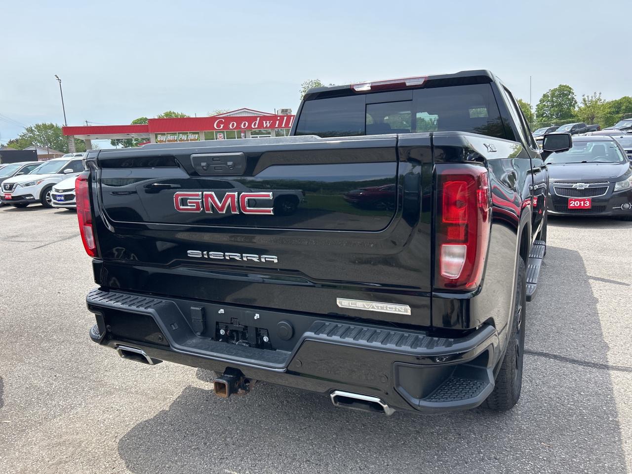 2022 GMC Sierra 1500 ELEVATION, LEATHER, CLEAN CARFAX, REMOTE START! Photo