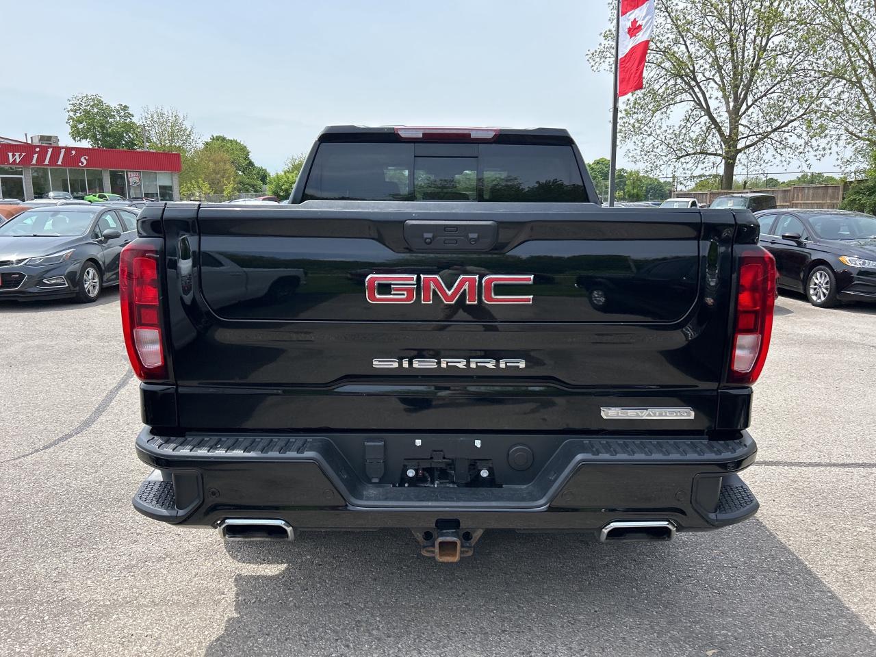 2022 GMC Sierra 1500 ELEVATION, LEATHER, CLEAN CARFAX, REMOTE START! Photo