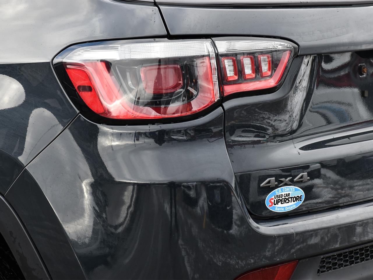 2018 Jeep Compass Trailhawk 4x4 ~Nav ~Camera ~Leather ~Bluetooth Photo