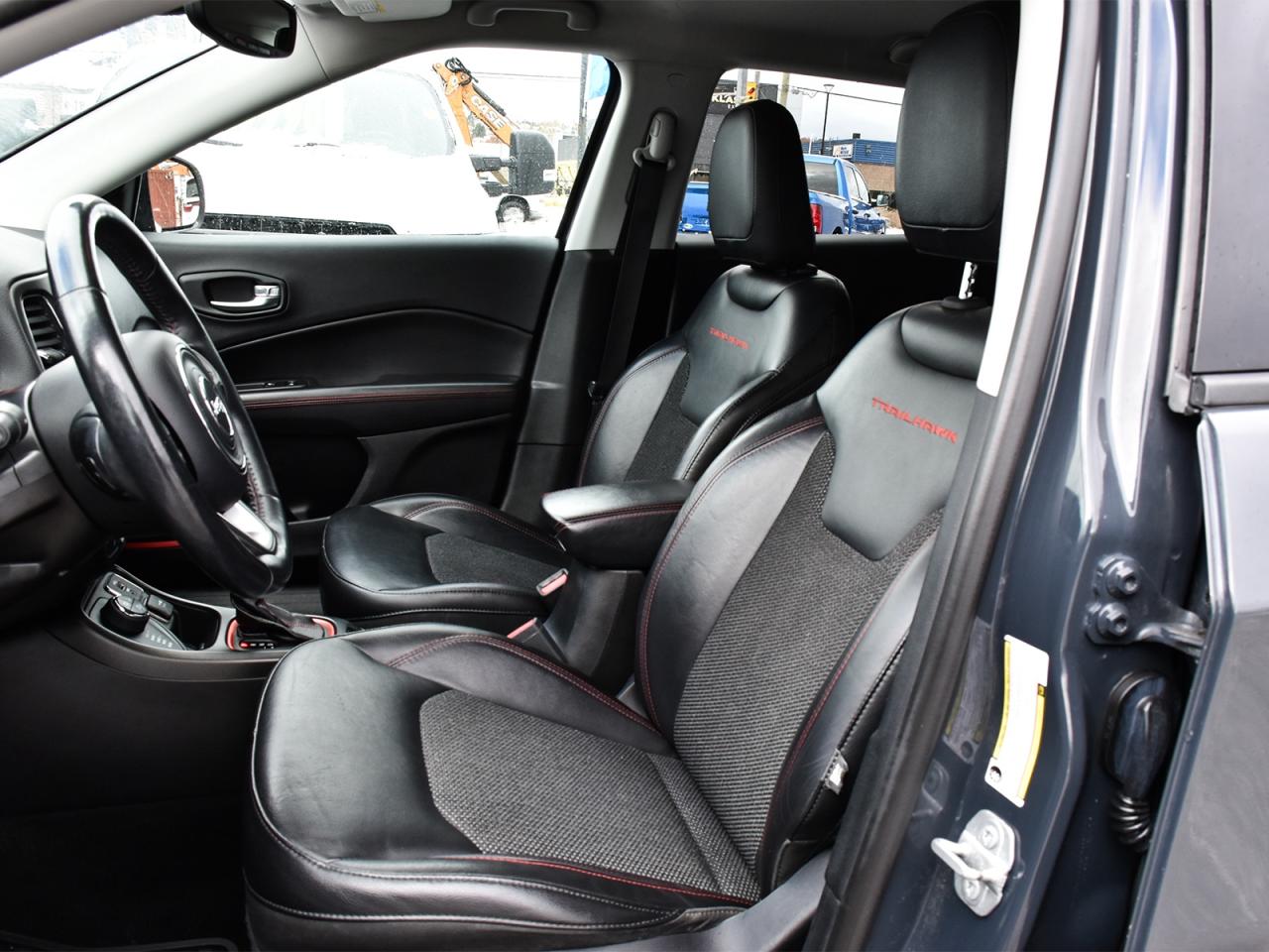 2018 Jeep Compass Trailhawk 4x4 ~Nav ~Camera ~Leather ~Bluetooth Photo