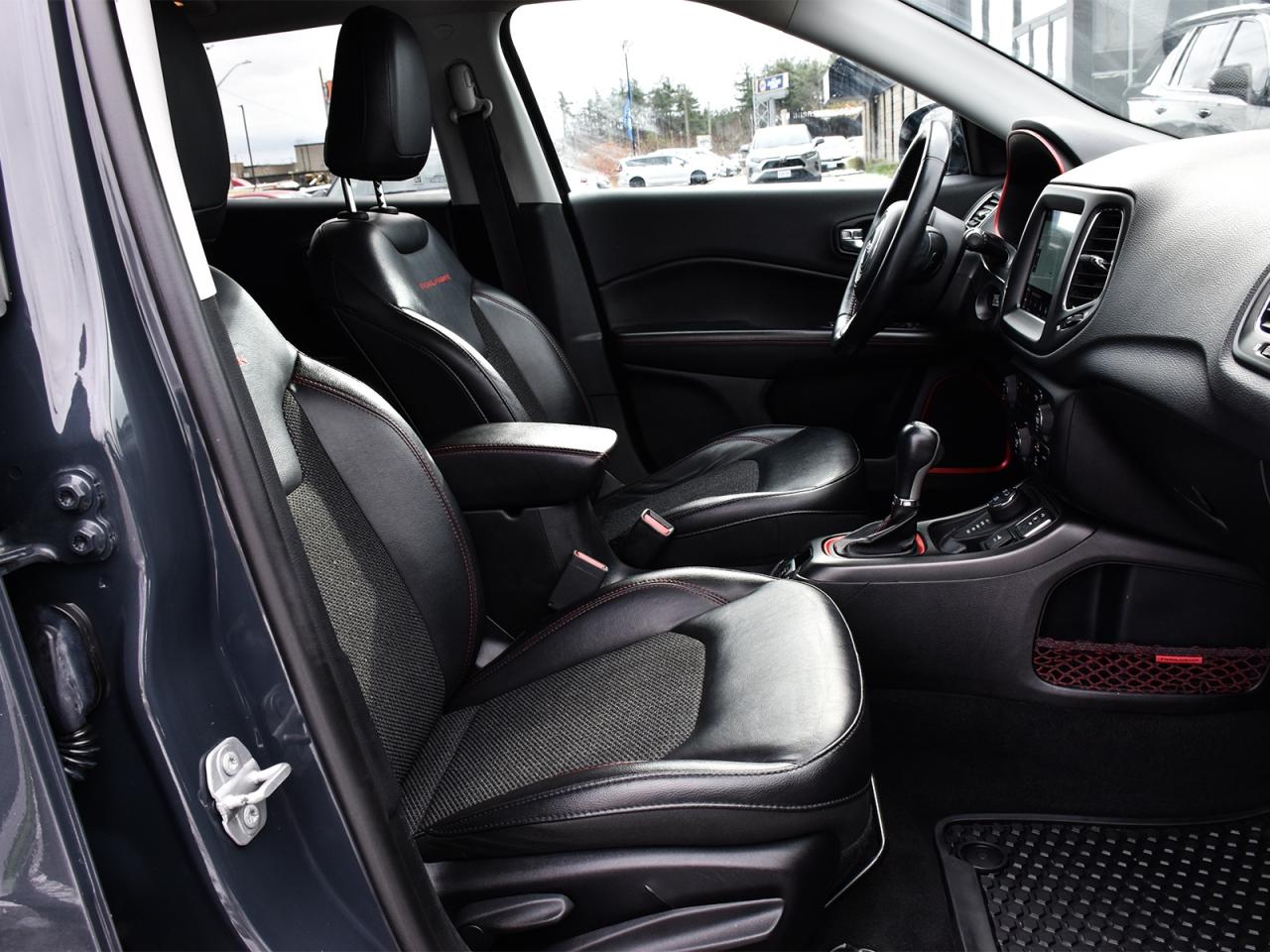 2018 Jeep Compass Trailhawk 4x4 ~Nav ~Camera ~Leather ~Bluetooth Photo