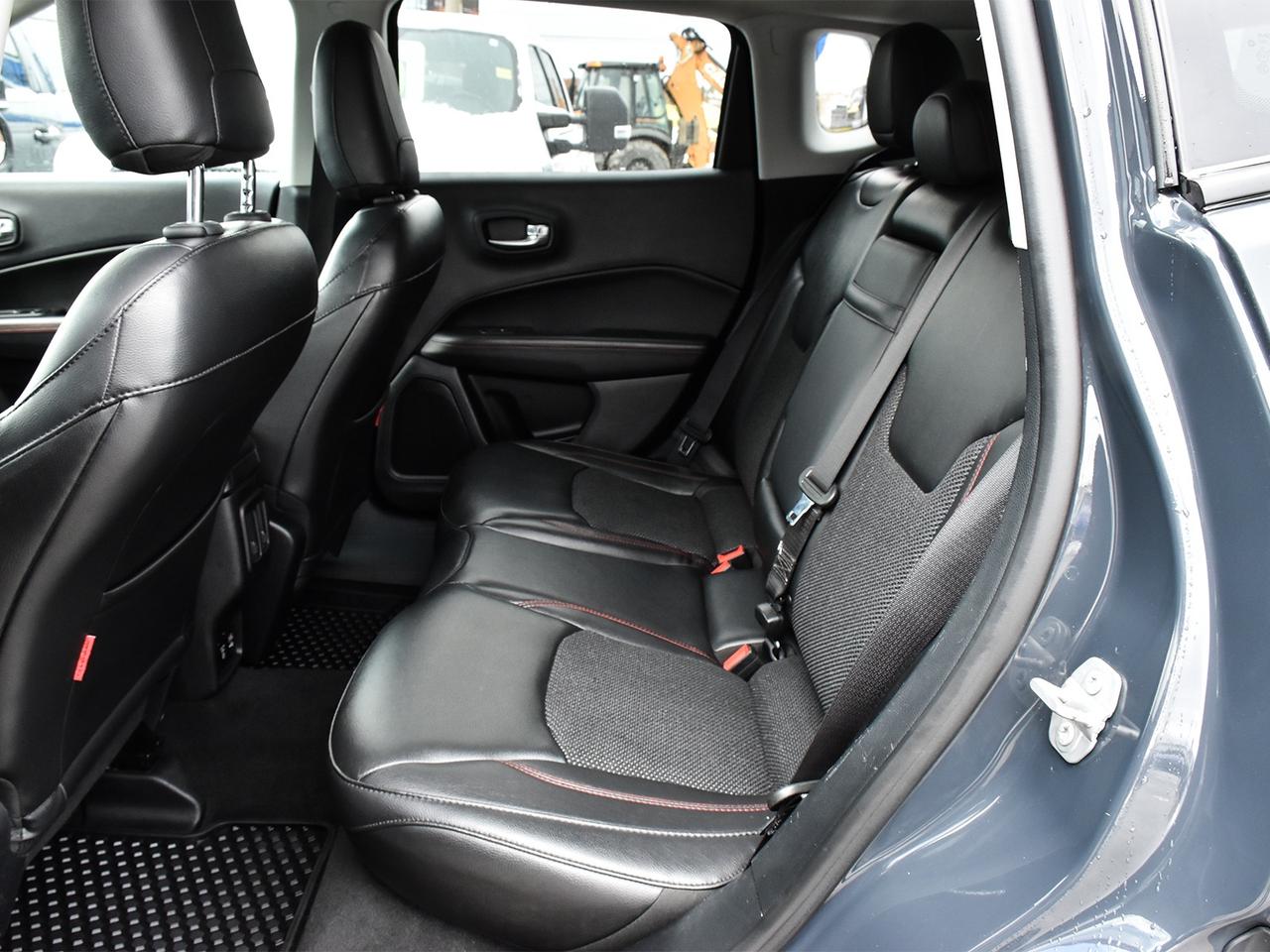 2018 Jeep Compass Trailhawk 4x4 ~Nav ~Camera ~Leather ~Bluetooth Photo