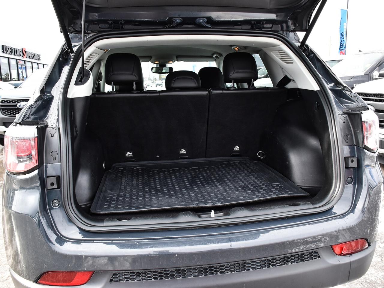 2018 Jeep Compass Trailhawk 4x4 ~Nav ~Camera ~Leather ~Bluetooth Photo