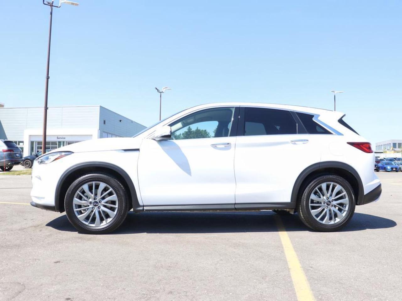 2024 Infiniti QX50 PURE  - Heated Seats -  Power Liftgate Photo4