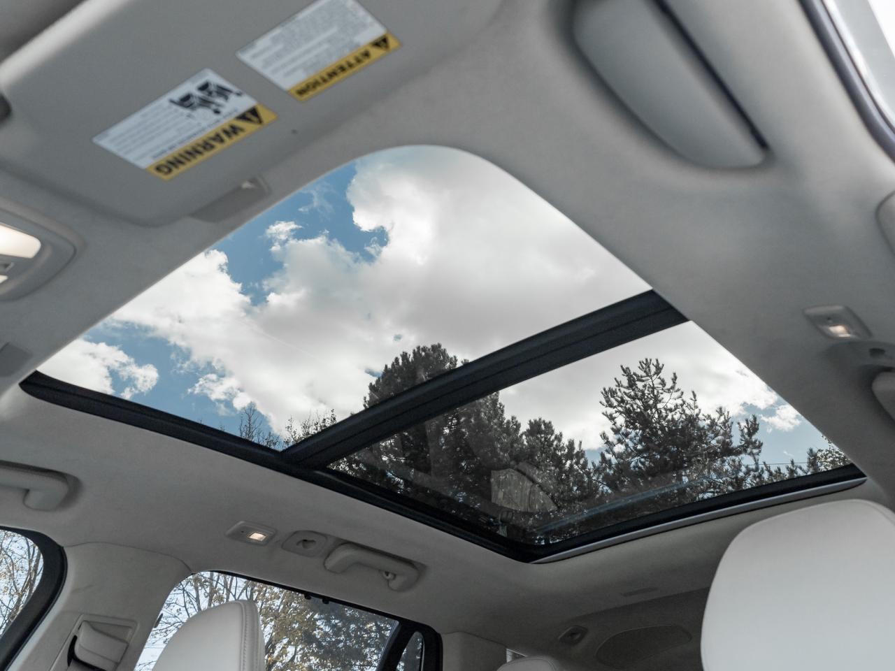 2024 Volvo XC90 B6 AWD Ultimate 7-Seater  MASSAGE SEATS  21 WHEEL Photo