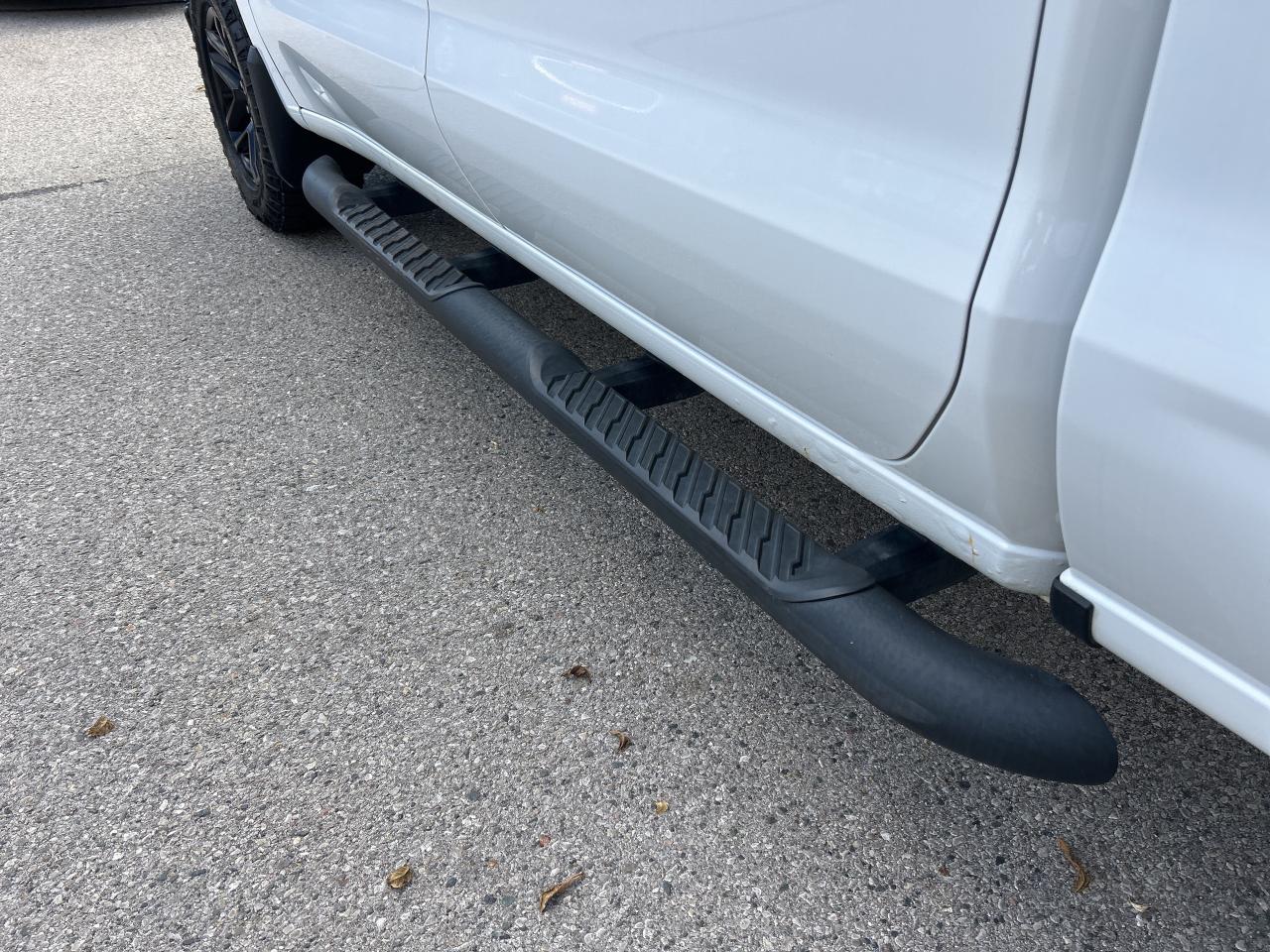 2019 Chevrolet Silverado 1500 Z71 TRAILBOSS, CLEAN CARFAX, REMOTE START! Photo