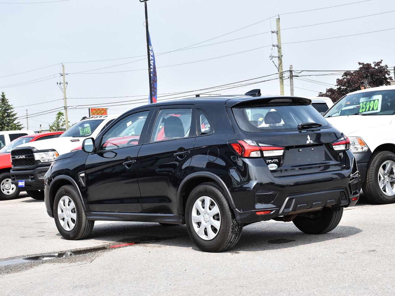 2022 Mitsubishi RVR ES AWD ~Heated Seats ~Camera ~Bluetooth ~A/C Photo4