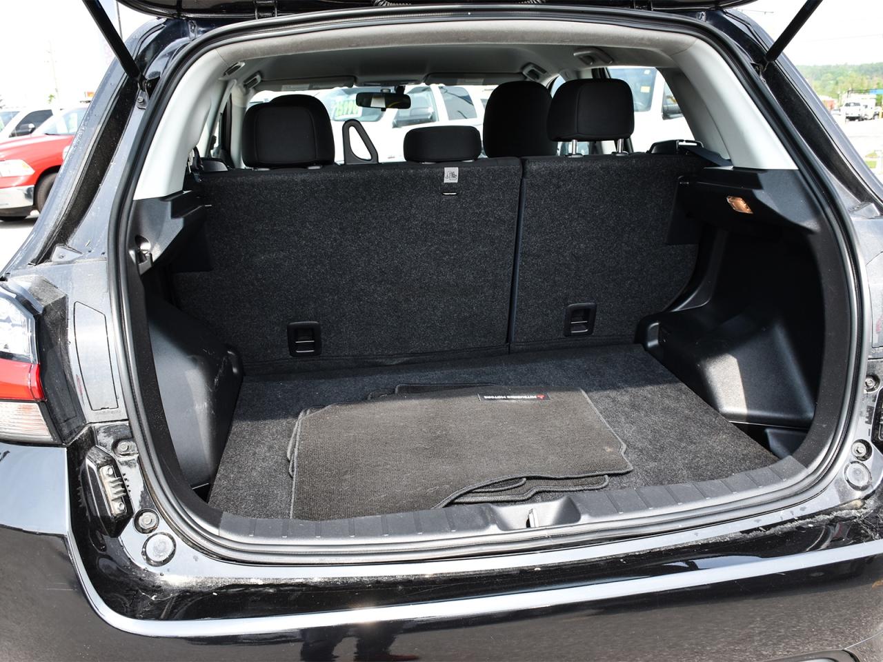 2022 Mitsubishi RVR ES AWD ~Heated Seats ~Camera ~Bluetooth ~A/C Photo