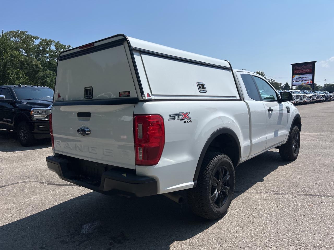 2022 Ford Ranger STX, EXTENDED CAB, 4X4, CLEAN CARFAX! Photo