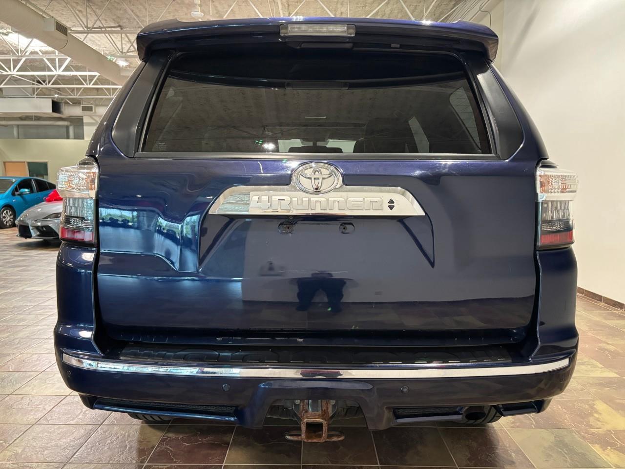 2014 Toyota 4Runner SR5 V6 Photo