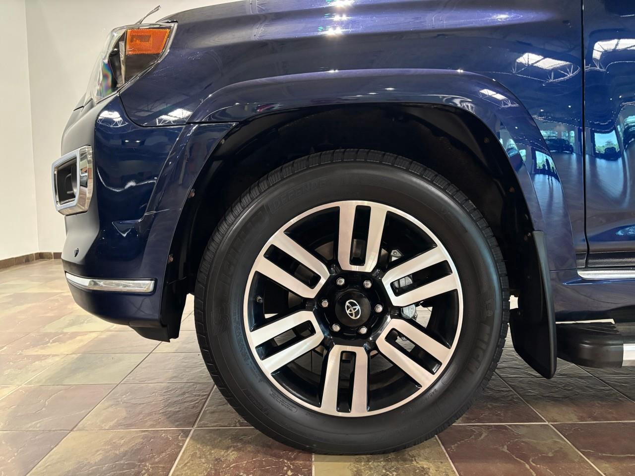 2014 Toyota 4Runner SR5 V6 Photo