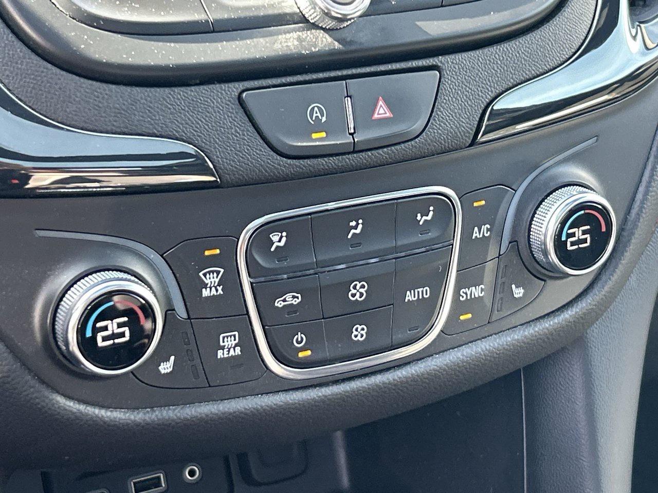 2024 Chevrolet Equinox AWD RS Leather Panoramic Sunroof BOSE Audio Photo