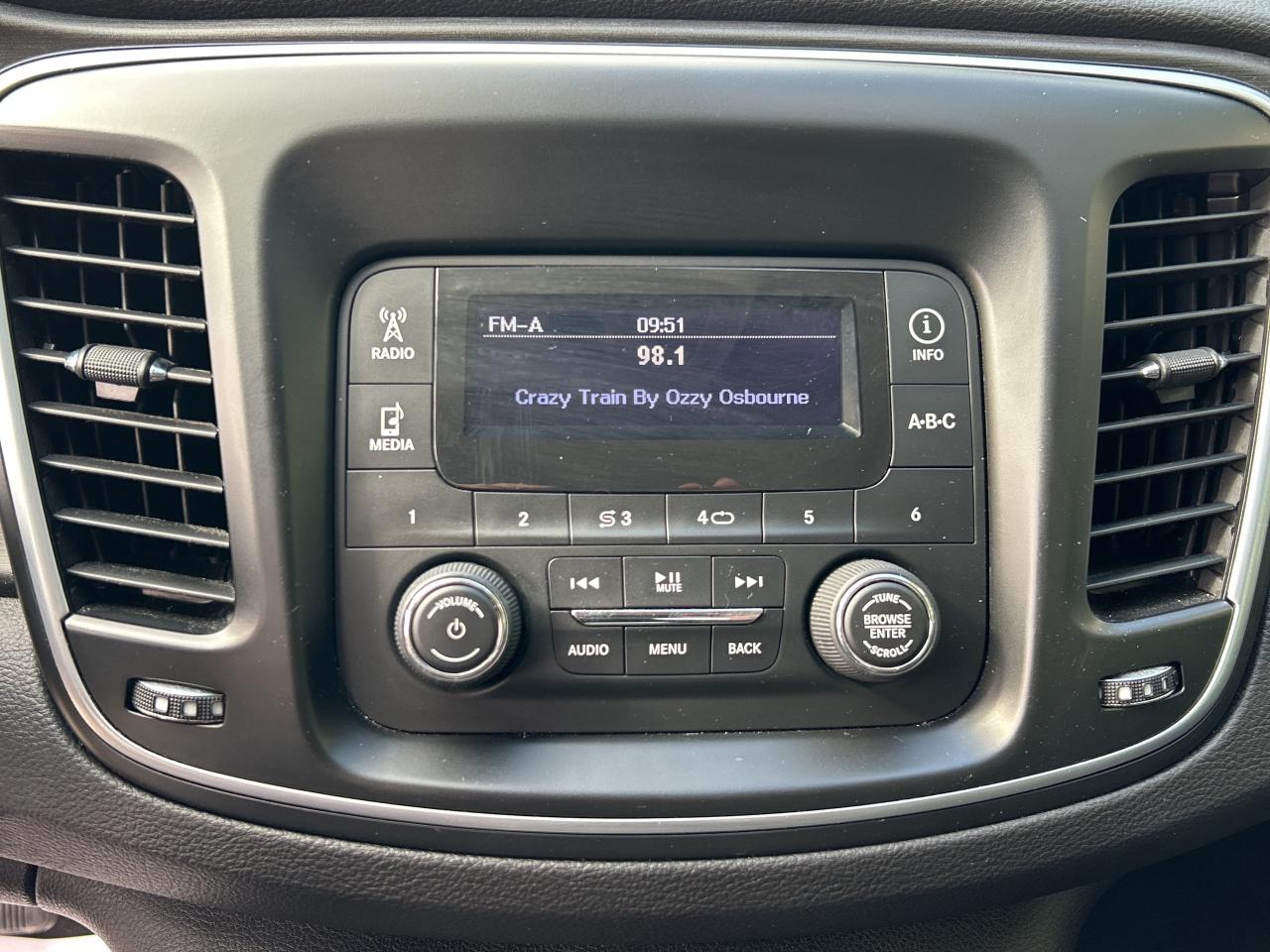 2016 Chrysler 200 LX, CLEAN CARFAX, EXCELLENT SERVICE HISTORY! Photo