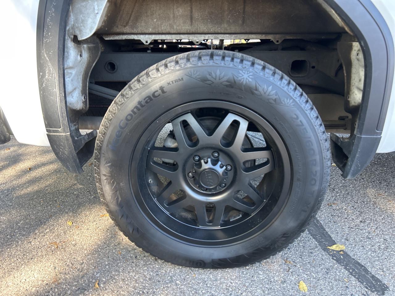 2022 GMC Sierra 1500 AT4, DURAMAX DIESEL, CLEAN CARFAX, REMOTE START! Photo