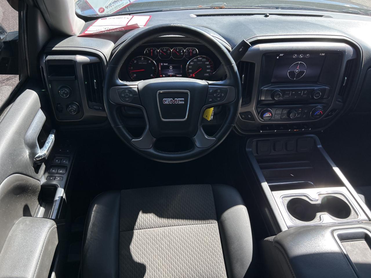 2015 GMC Sierra 1500 SLE, 4X4, HEATED SEATS, REMOTE START, BACK UP CAM! Photo