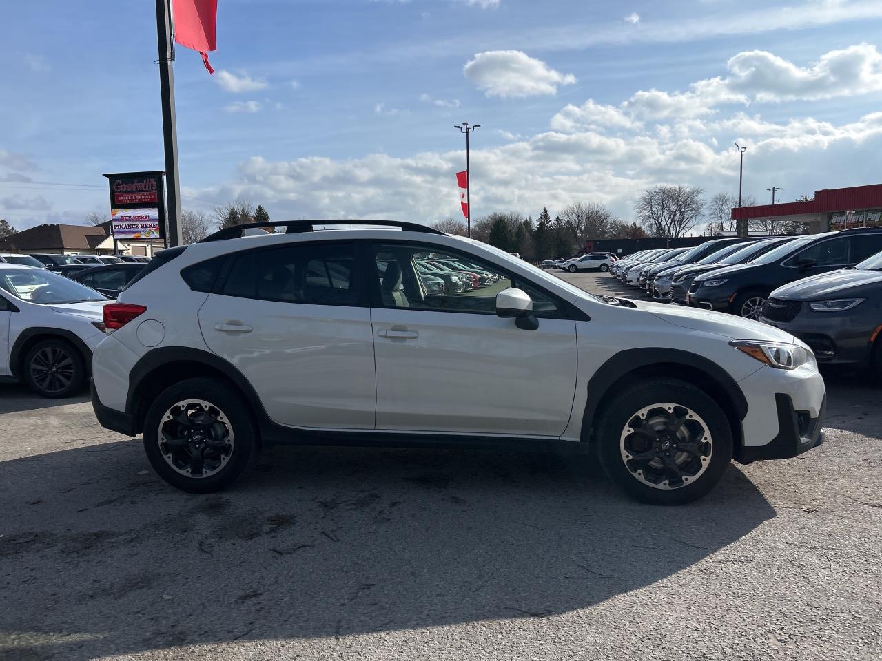 2023 Subaru Crosstrek TOURING, CEAN CARFAX, HEATED SEATS, BACK UP CAM! Photo