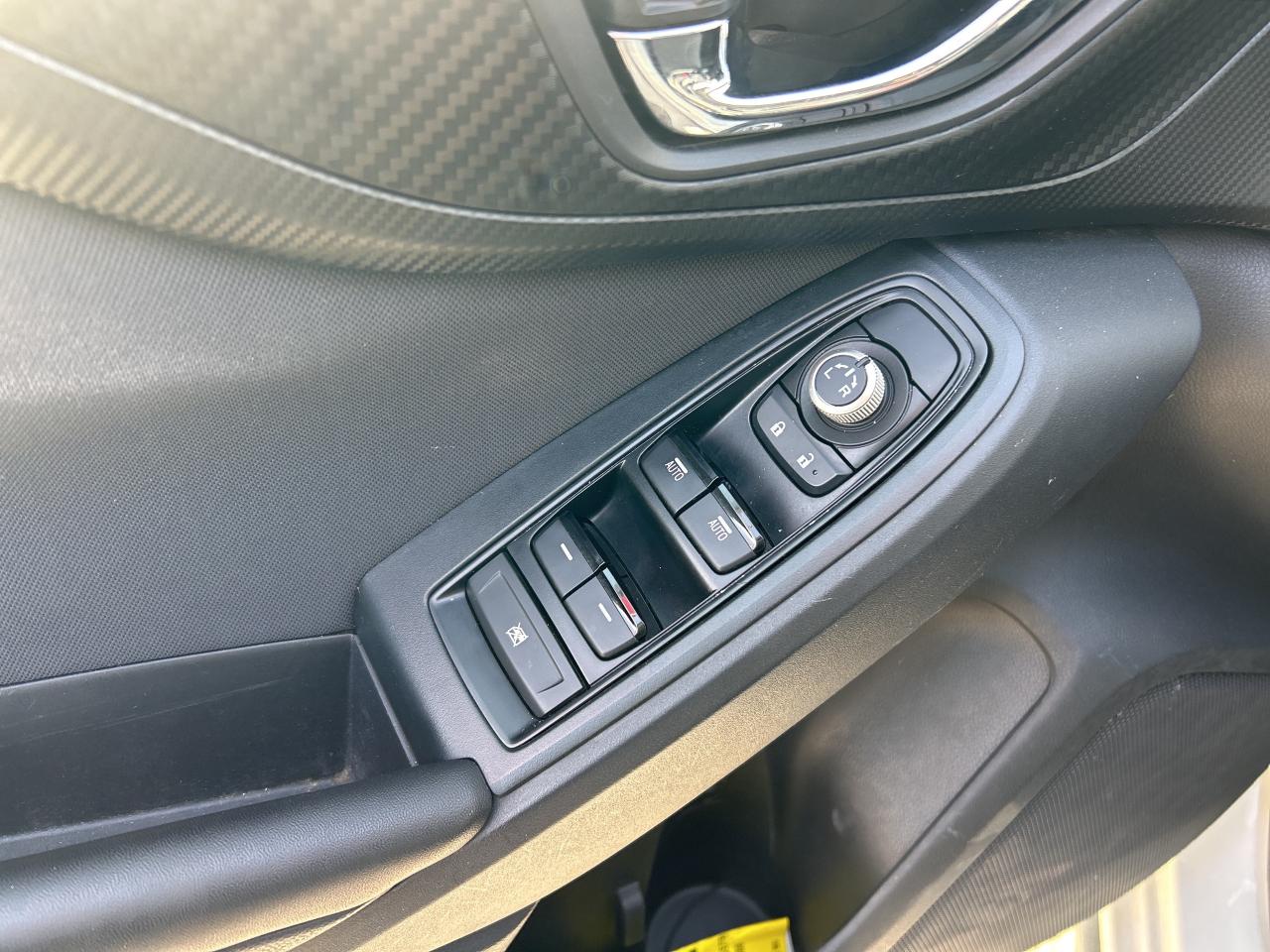 2023 Subaru Crosstrek TOURING, CEAN CARFAX, HEATED SEATS, BACK UP CAM! Photo