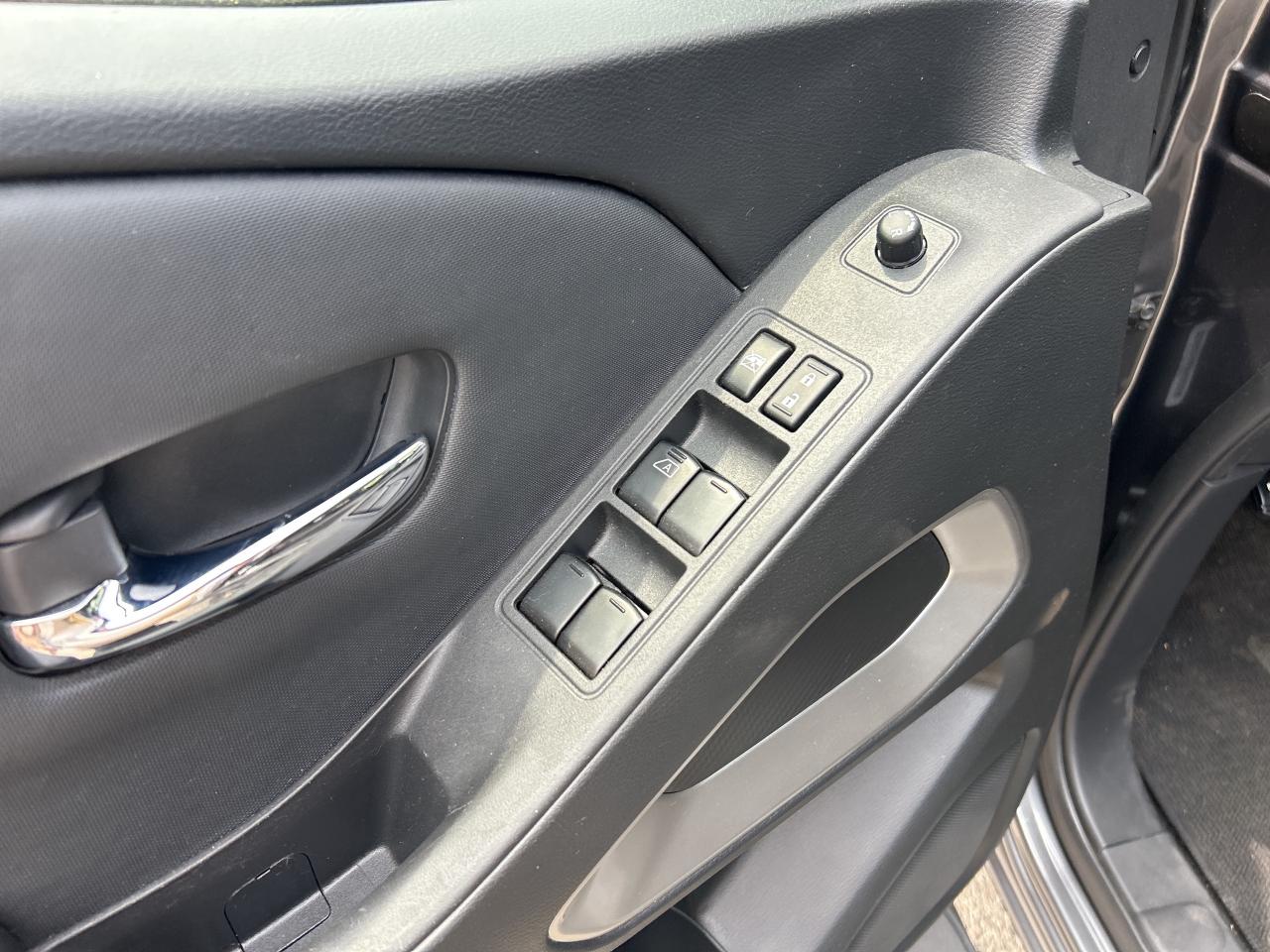 2022 Nissan Frontier SV, REMOTE START, BACK UP CAMERA, CLEAN CARFAX! Photo