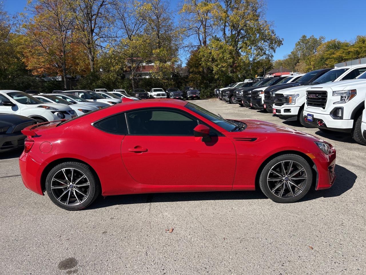 2017 Subaru BRZ CLEAN CARFAX, 6 SPEED MANUAL, RWD, HEATED SEATS! Photo4