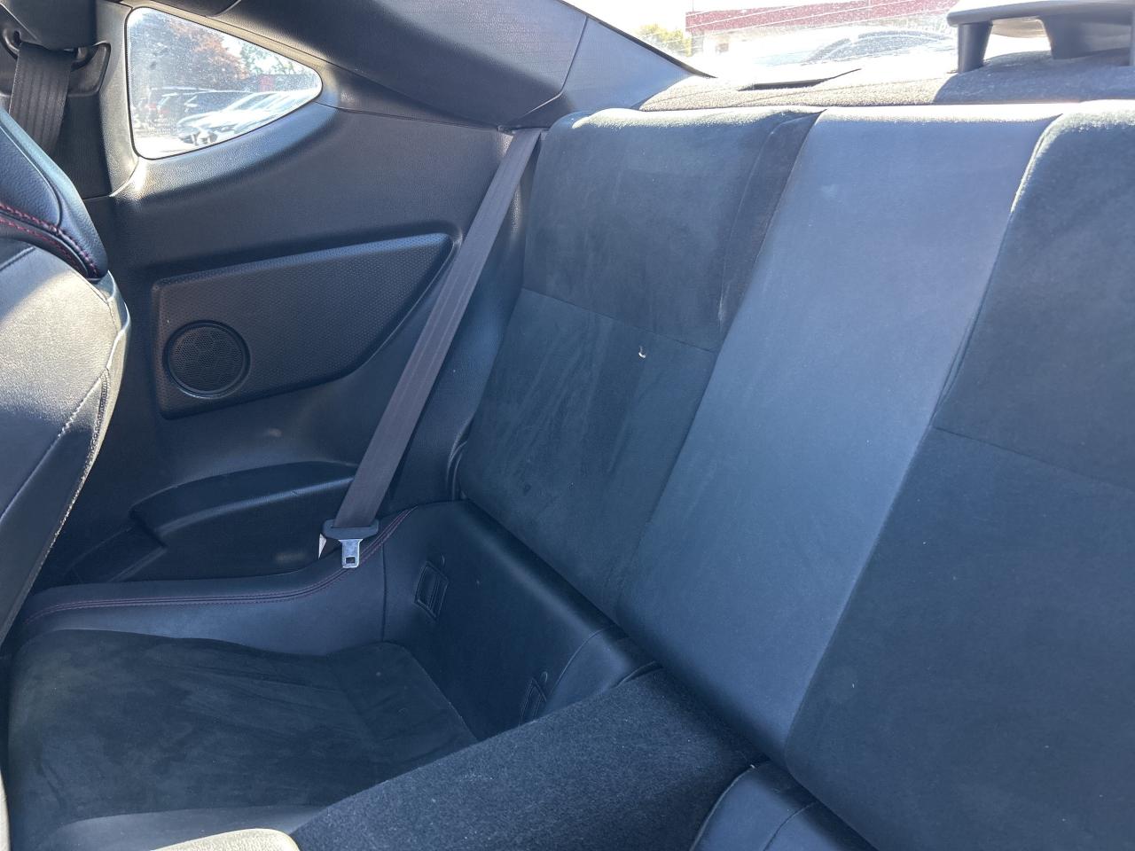 2017 Subaru BRZ CLEAN CARFAX, 6 SPEED MANUAL, RWD, HEATED SEATS! Photo