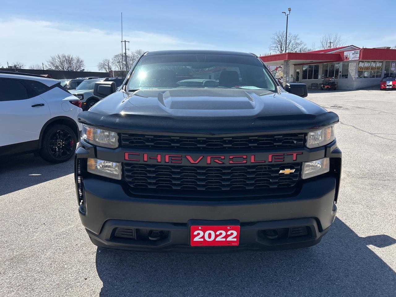 2022 Chevrolet Silverado 1500 LTD WORK TRUCK, CLEAN CARFAX, 8' BOX, 4X4! Photo2