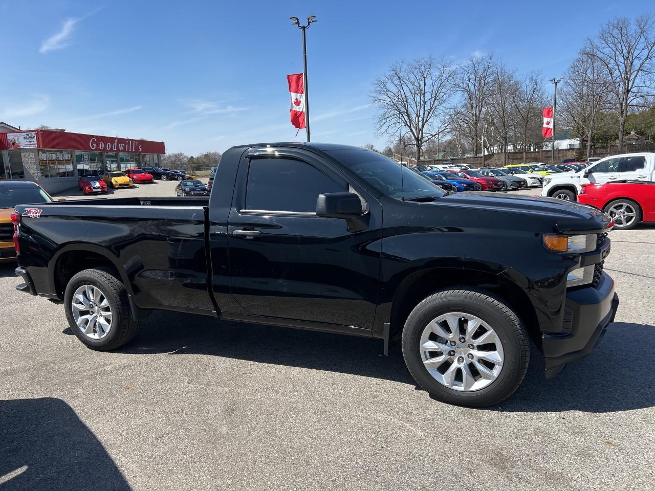 2022 Chevrolet Silverado 1500 LTD WORK TRUCK, CLEAN CARFAX, 8' BOX, 4X4! Photo4