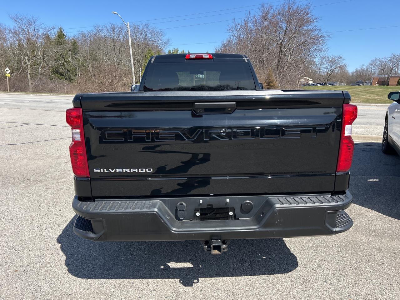 2022 Chevrolet Silverado 1500 LTD WORK TRUCK, CLEAN CARFAX, 8' BOX, 4X4! Photo