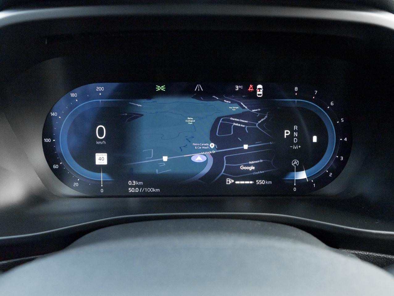 2025 Volvo XC40 B5 AWD Core Bright Theme POWER PANO ROOF-VOLVO CPO Photo