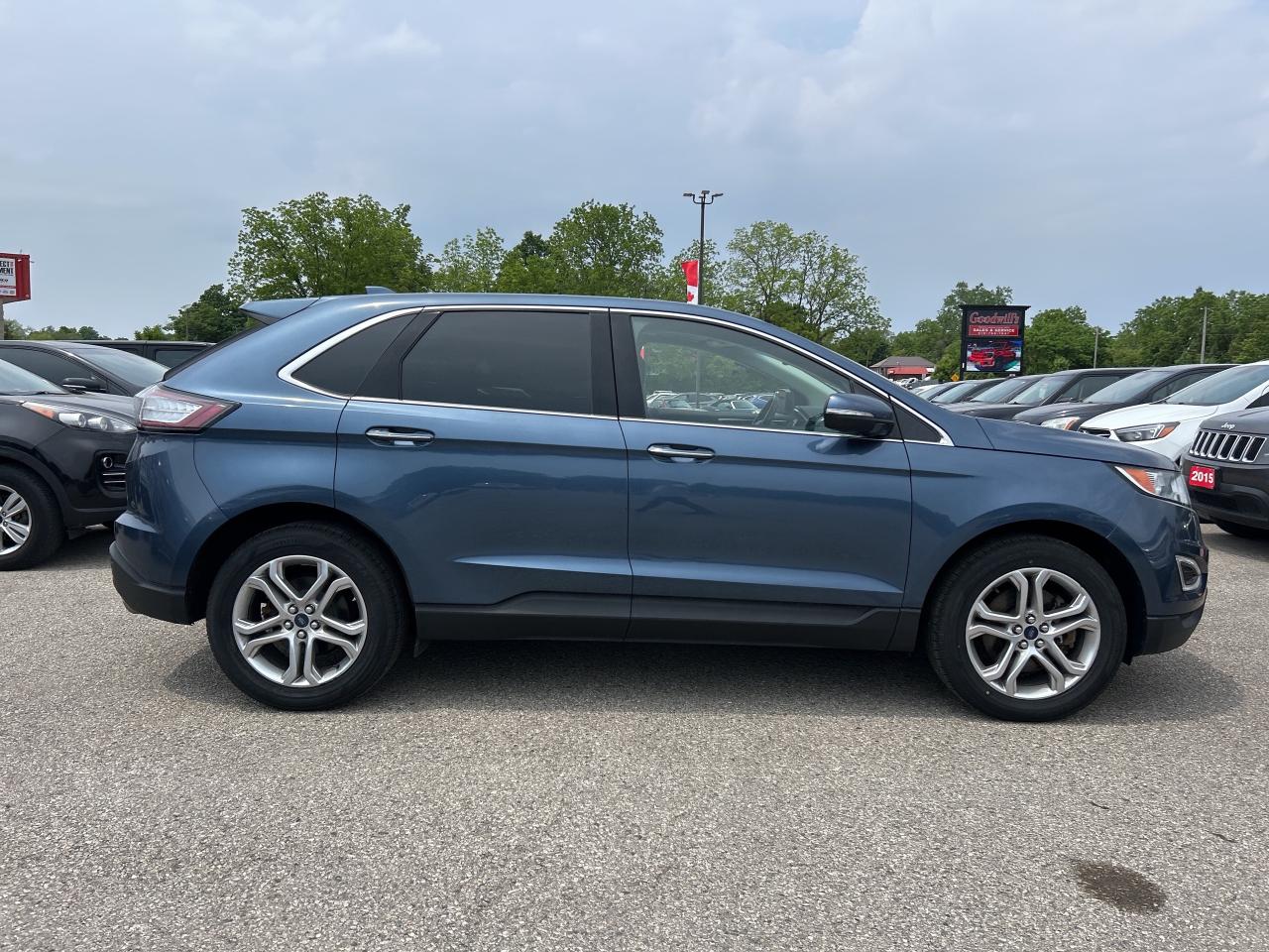 2018 Ford Edge TITANIUM, HEATED & COOLED LEATHER, SUNROOF! Photo