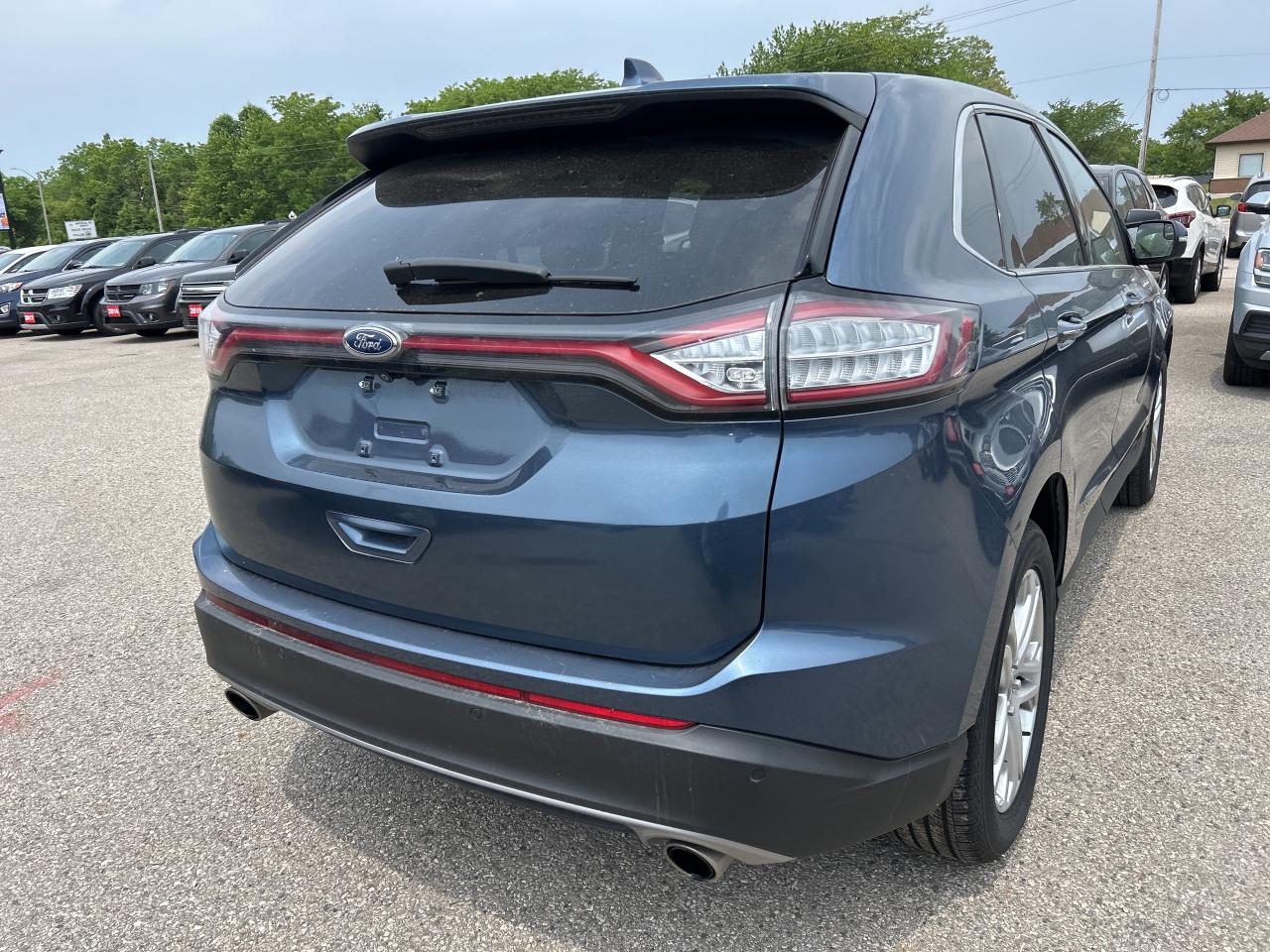 2018 Ford Edge TITANIUM, HEATED & COOLED LEATHER, SUNROOF! Photo