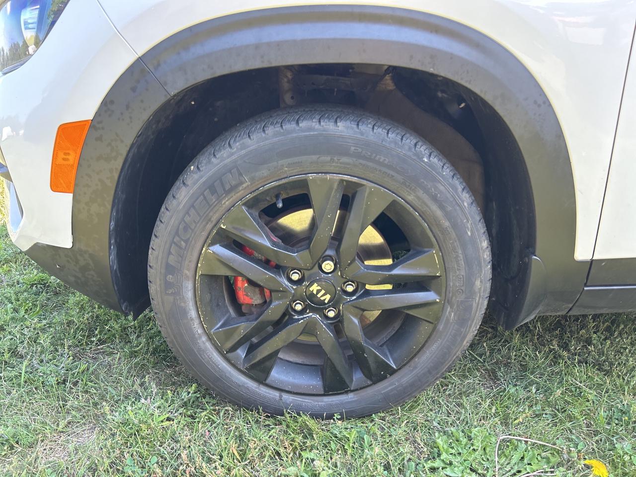 2021 Kia Seltos EX, HEATED LEATHER, SUNROOF, HEATED STEERING WHEEL Photo