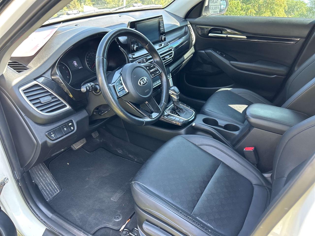 2021 Kia Seltos EX, HEATED LEATHER, SUNROOF, HEATED STEERING WHEEL Photo