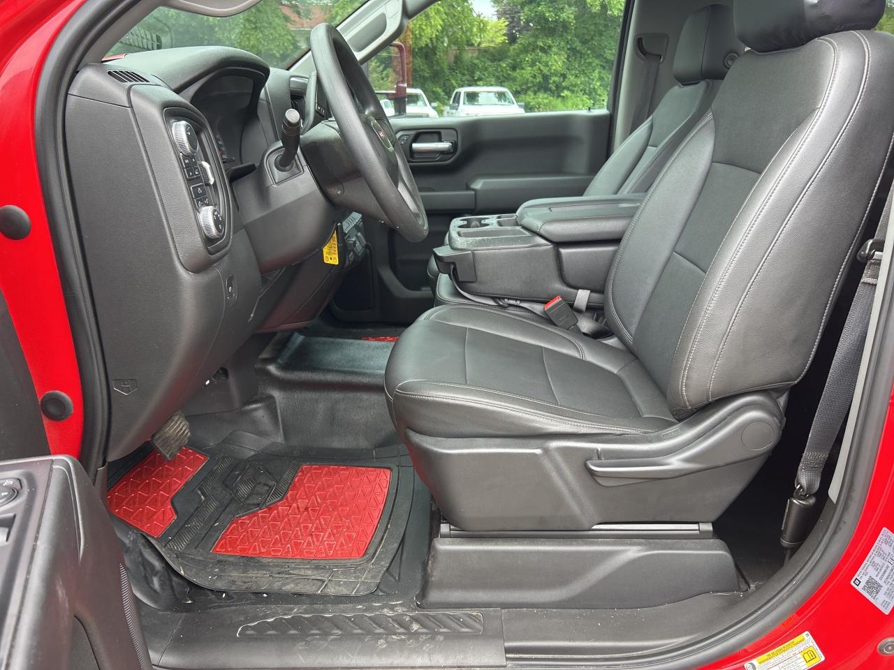 2021 GMC Sierra 1500 CLEAN CARFAX, 8' BOX, 4X4, ELECTRIC BRAKE CONTROL! Photo