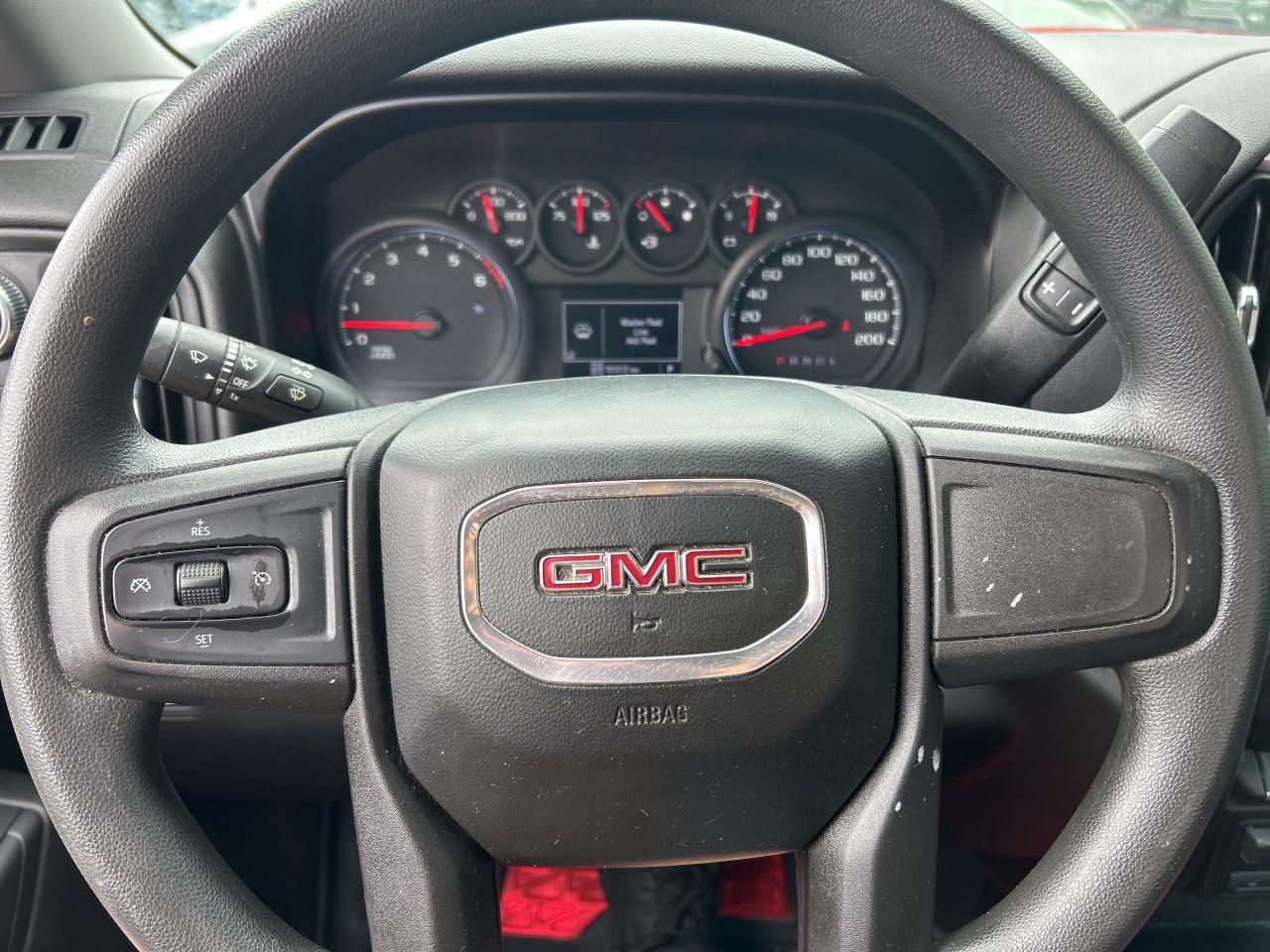 2021 GMC Sierra 1500 CLEAN CARFAX, 8' BOX, 4X4, ELECTRIC BRAKE CONTROL! Photo