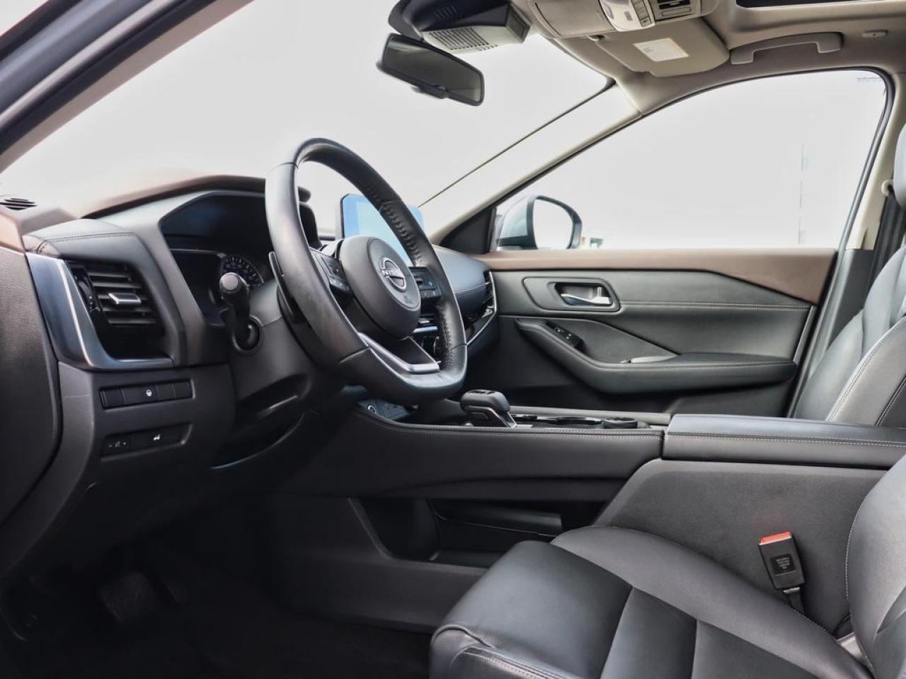 2022 Nissan Rogue SL  - Moonroof -  Leather Seats Photo