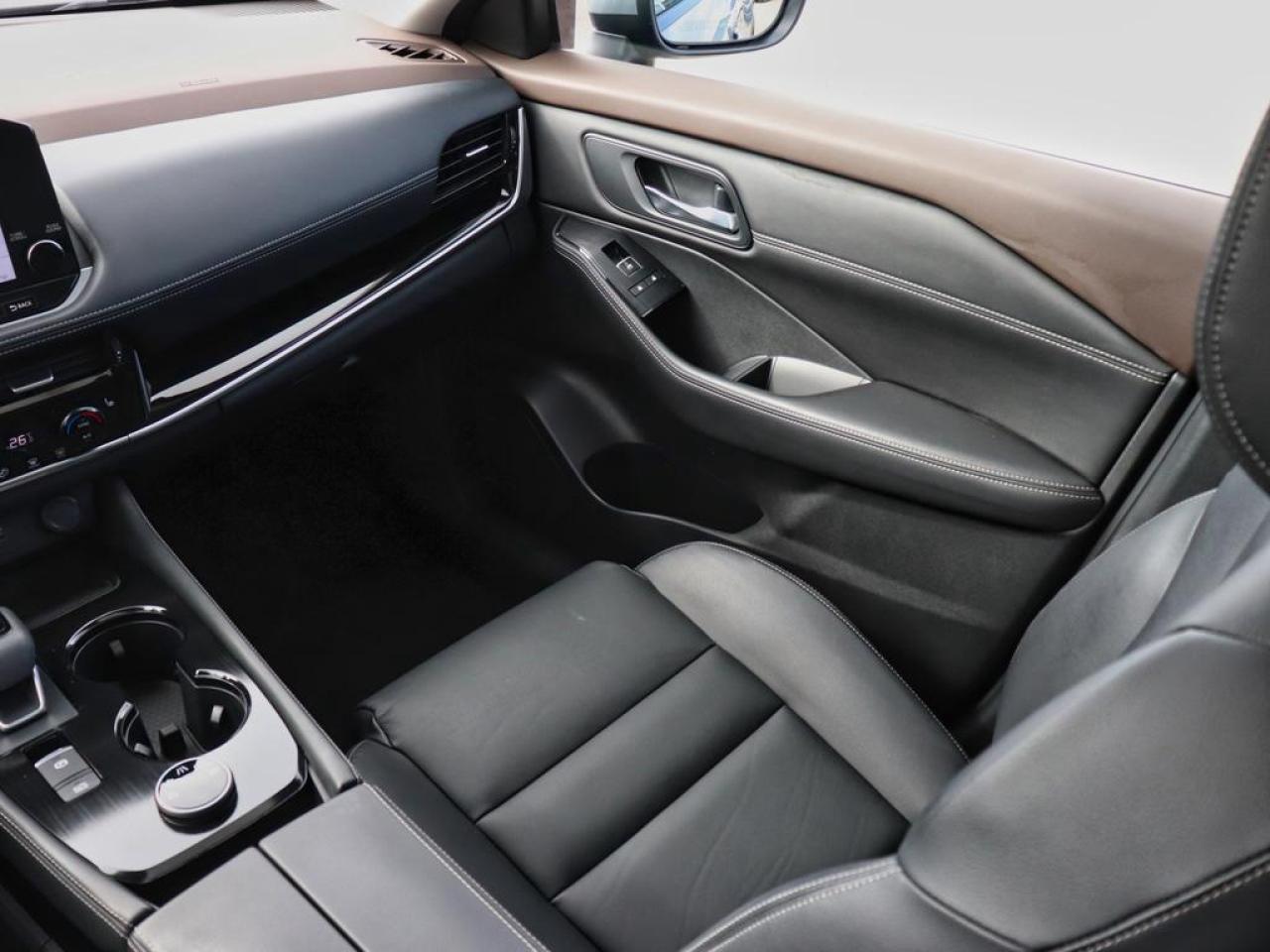 2022 Nissan Rogue SL  - Moonroof -  Leather Seats Photo