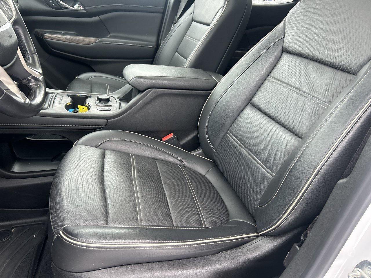 2022 GMC Acadia Denali Sunroof 360 Camera Adaptive Cruise BOSE Photo