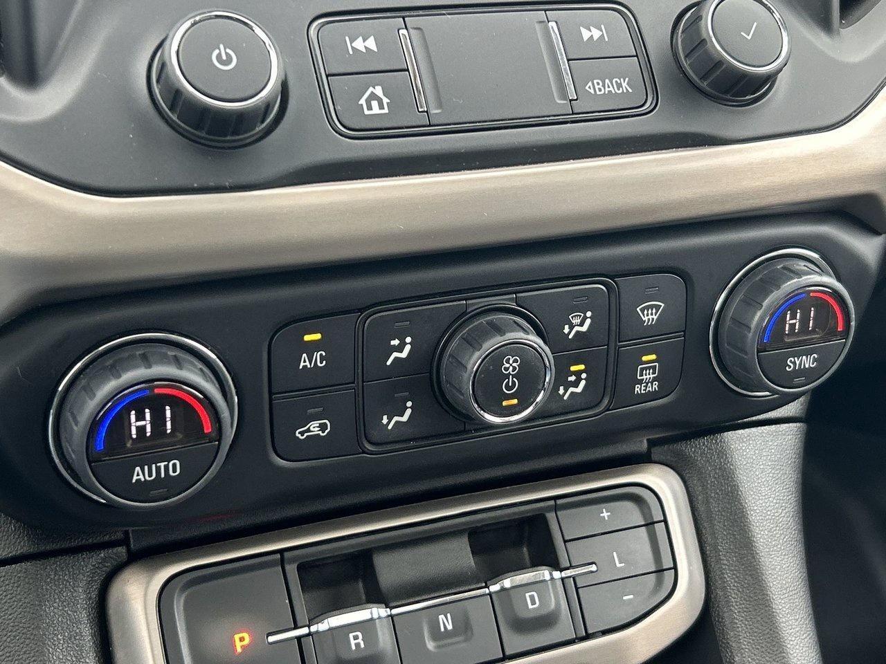 2022 GMC Acadia Denali Sunroof 360 Camera Adaptive Cruise BOSE Photo