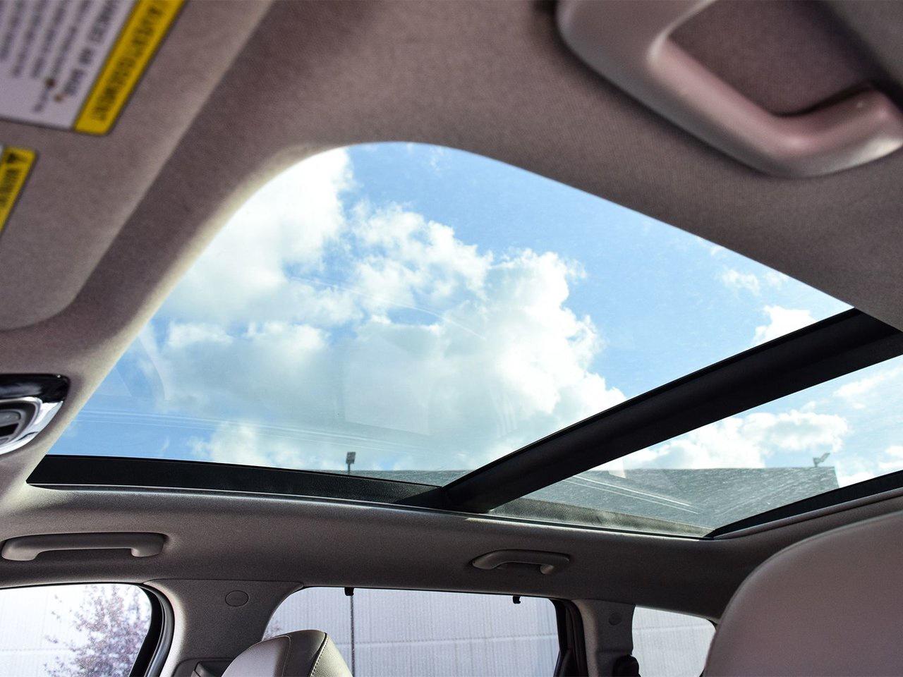 2022 Hyundai Santa Fe Plug-In Hybrid Luxury Finance Discount $1500 Applied Photo