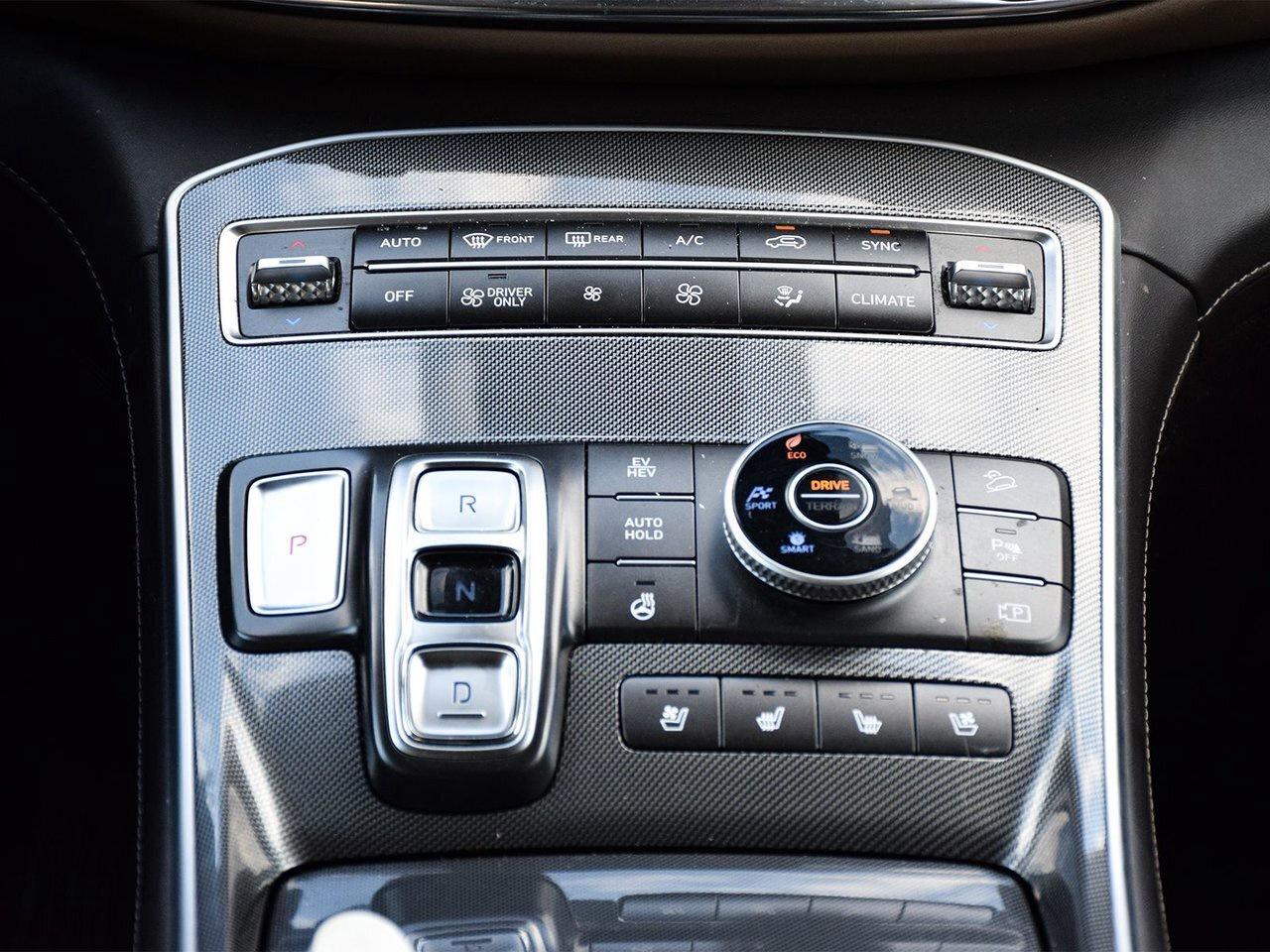 2022 Hyundai Santa Fe Plug-In Hybrid Luxury Finance Discount $1500 Applied Photo