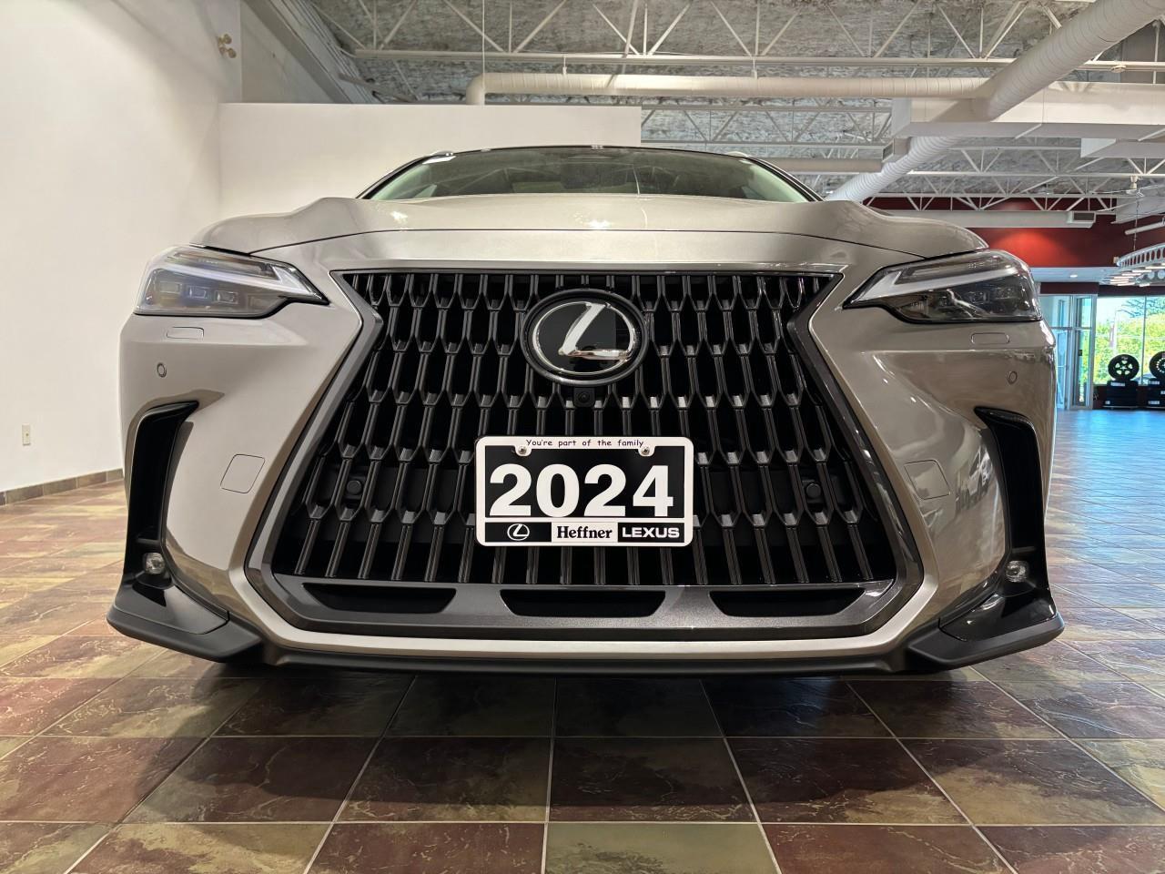 2024 Lexus NX 350 EXECUTIVE PACKAGE   CARFAX CLEAN   LOW MILEAGE Photo