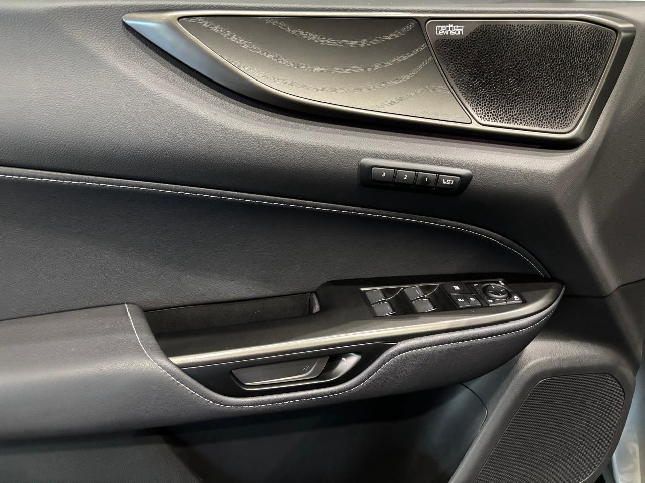 2024 Lexus NX 350 EXECUTIVE PACKAGE   CARFAX CLEAN   LOW MILEAGE Photo