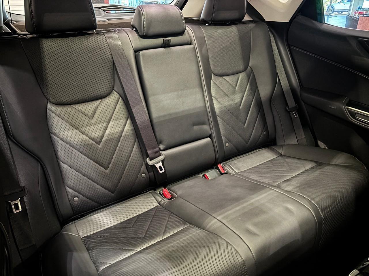 2024 Lexus NX 350 EXECUTIVE PACKAGE   CARFAX CLEAN   LOW MILEAGE Photo