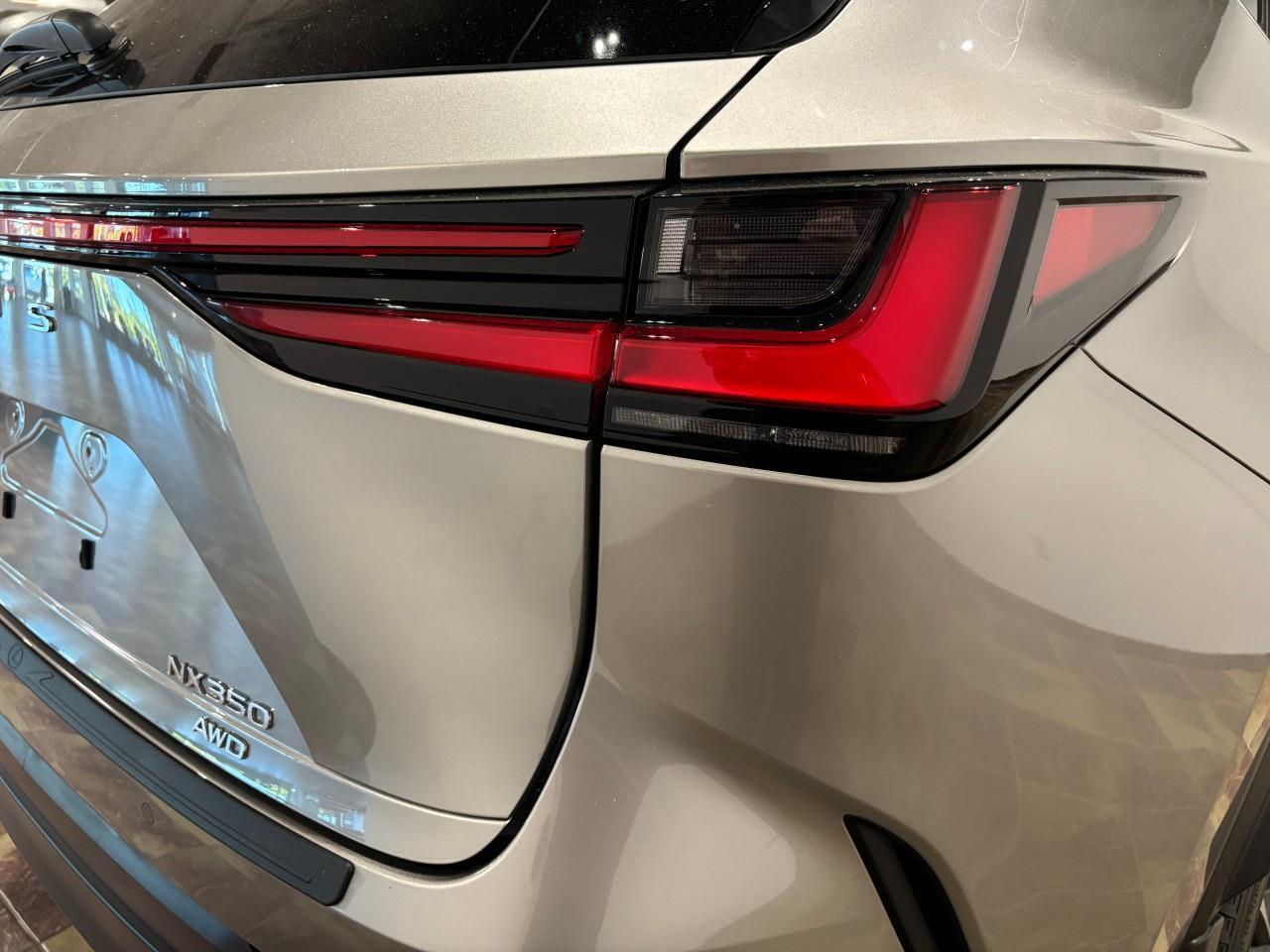 2024 Lexus NX 350 EXECUTIVE PACKAGE   CARFAX CLEAN   LOW MILEAGE Photo