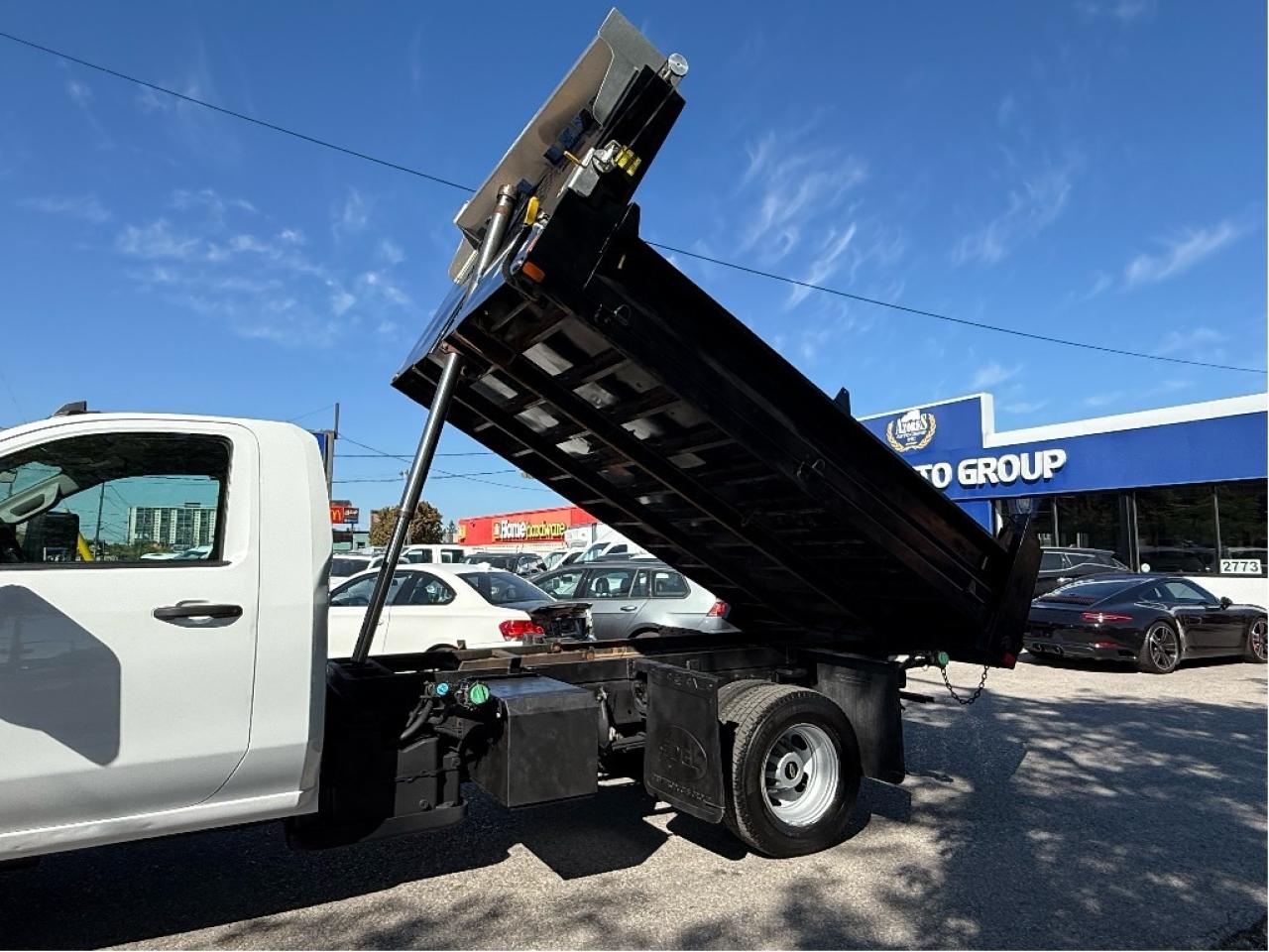 2021 Chevrolet Silverado 3500HD CC Dump Truck w/Hydraulic Lift DuramaxDiesel Only47KM Photo
